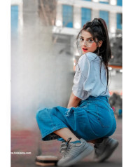 Aryanshi cb editing background photoshop