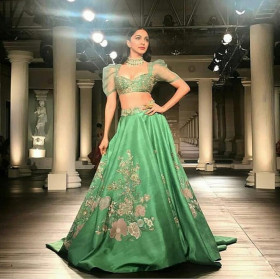 kiaraaliaadvani Hd Wallpaper Download